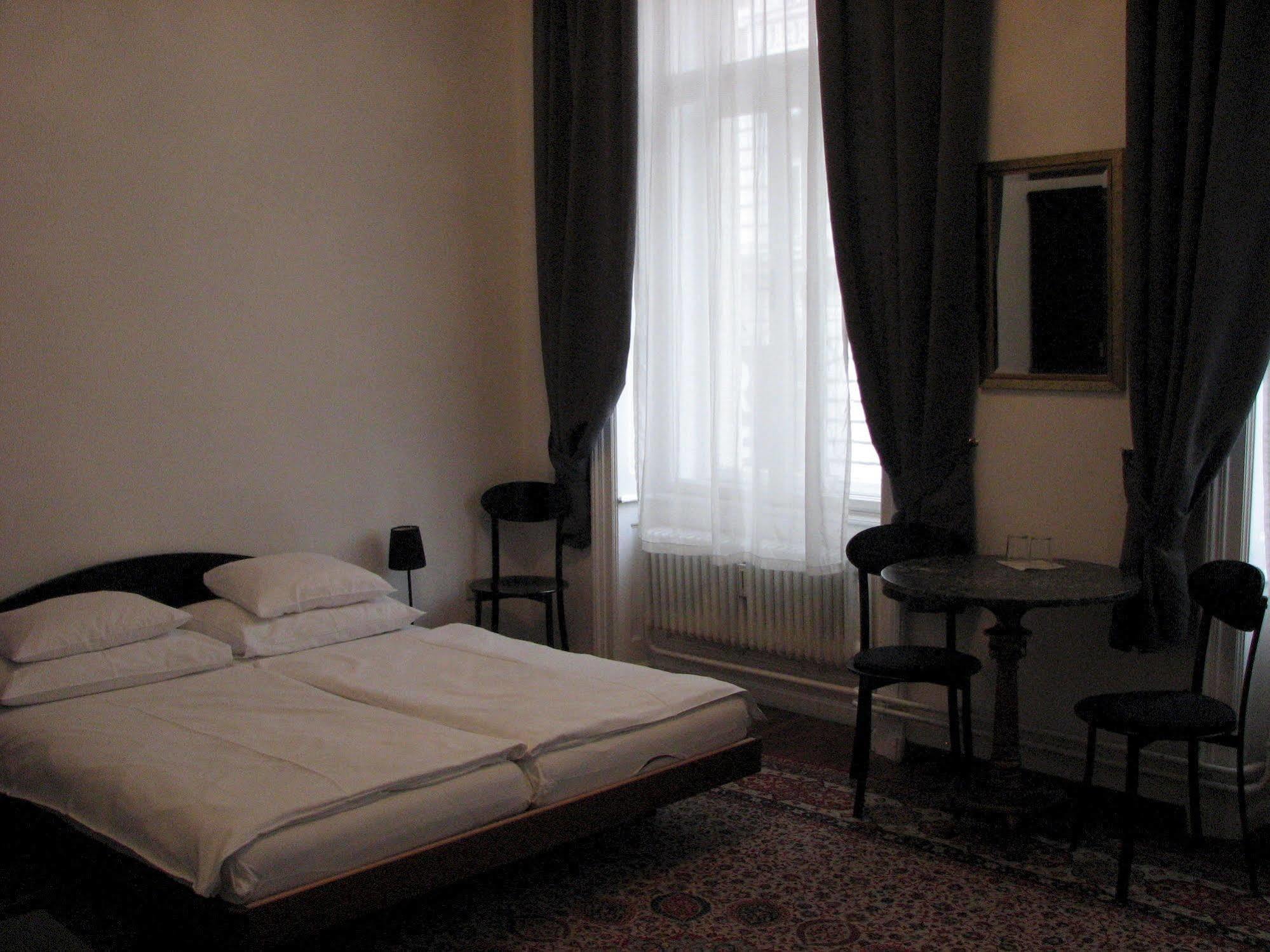 Pension Lerner Viena Exterior foto